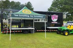 Poeboys-BBQ-Tent-Gator-750